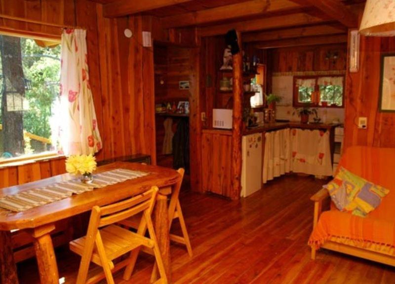 Bungalows El Bosque De Los Elfos San Carlos de Bariloche Oda fotoğraf
