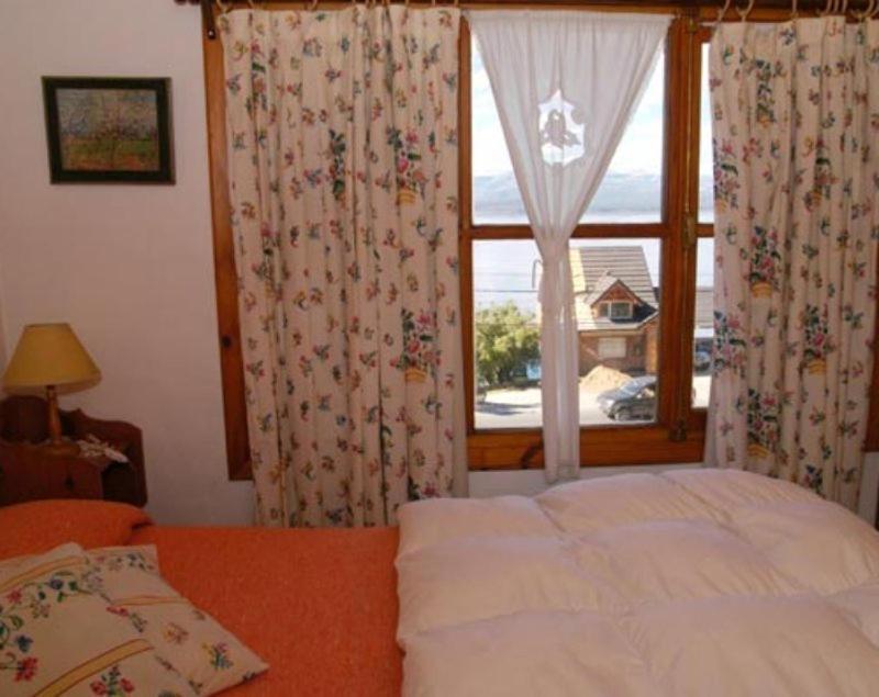 Bungalows El Bosque De Los Elfos San Carlos de Bariloche Oda fotoğraf