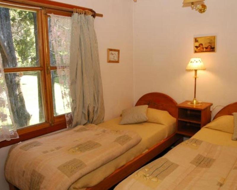 Bungalows El Bosque De Los Elfos San Carlos de Bariloche Oda fotoğraf